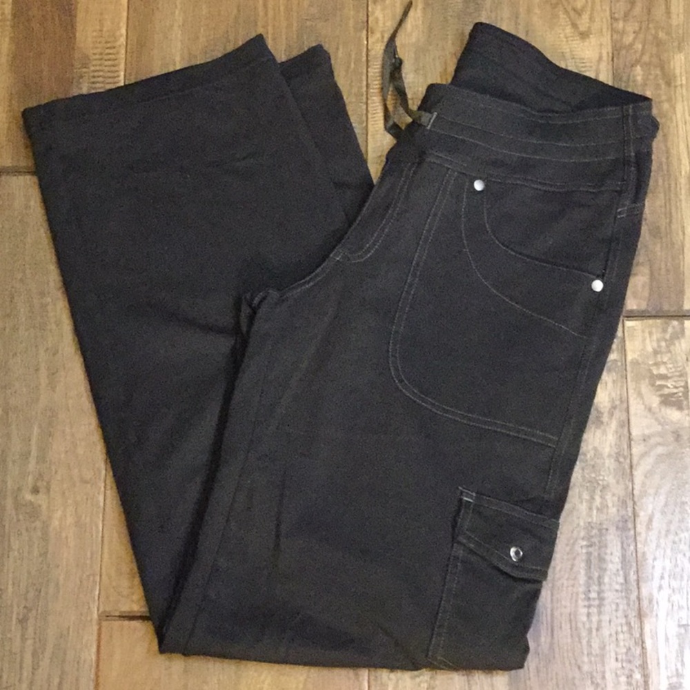 Kuhl ladies hiking pants.size 8 short